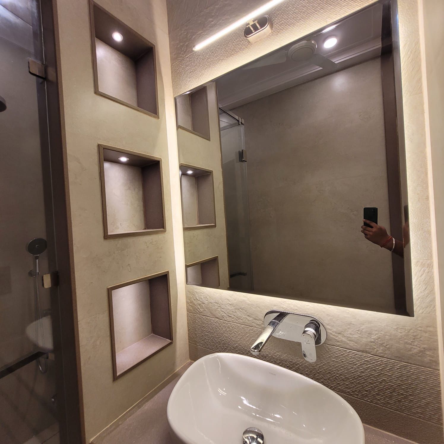 Bespoke Dressing Space